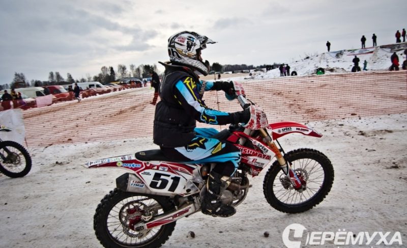 Под Рыбинском на старт вышли железные кони. Фоторепортаж