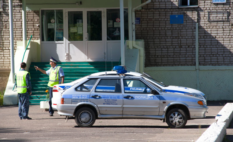 От чего рекомендуют воздержаться сотрудникам ГИБДД? В полиции разработали новый регламент