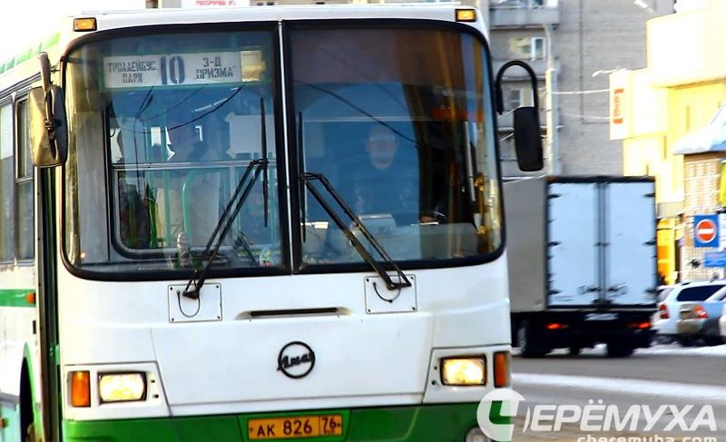 Участок Крестовой перекроют: автобусы и троллейбусы — в объезд