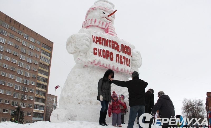 В Рыбинске слепят олимпийского Деда Мороза