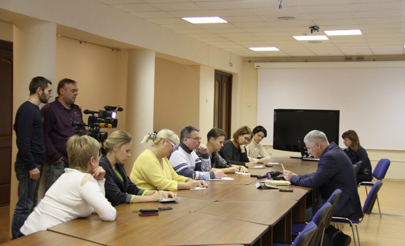 Добряков отчитался по уборке снега