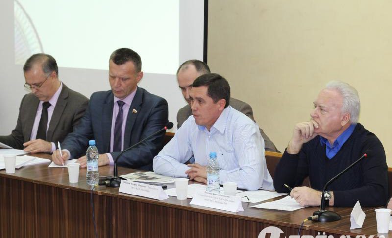 Бакиров покинул праймериз «Единой России» из-за «созданных условий»