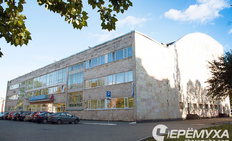 Ремонт бассейна «Темп» оценивают в 500 миллионов рублей. Здание признано ограничено работоспособным