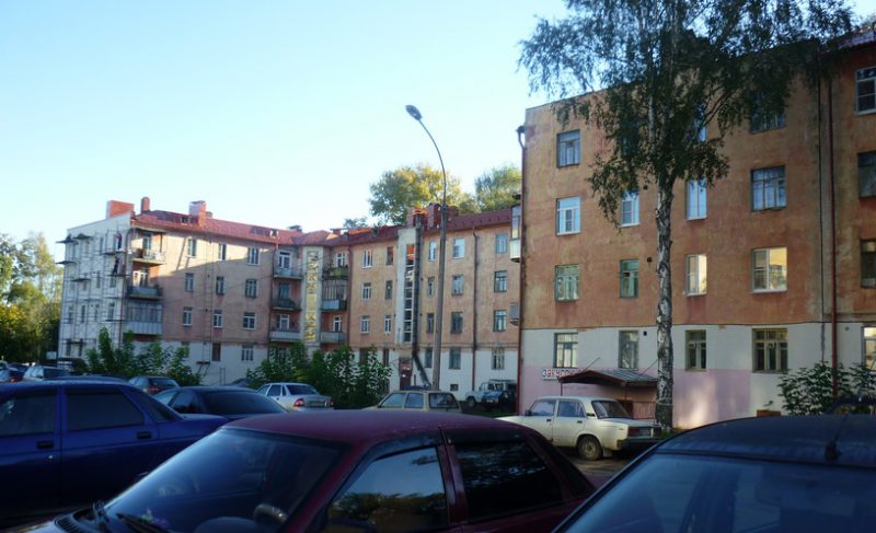 Третий дом по Димитрова рискует остаться без ремонта