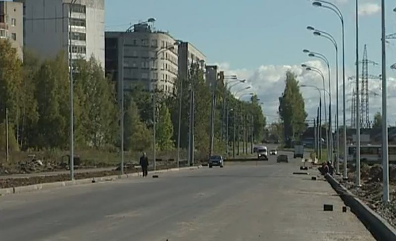 Движение по Суркова откроют в конце сентября