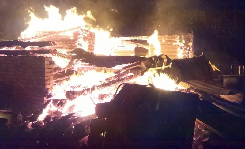 В окрестностях Рыбинска горел частный дом