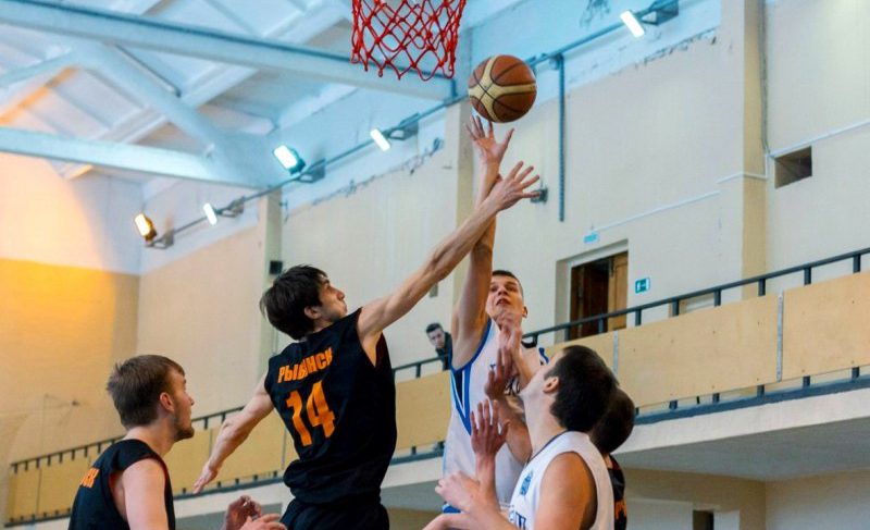 Между улицей и профессионалами: баскетбольный клуб “Fishburg”