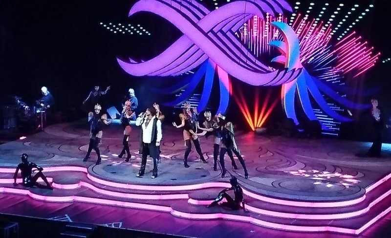 Филипп Киркоров представил в Рыбинске шоу «Я». Постановщик — Франко Драгоне