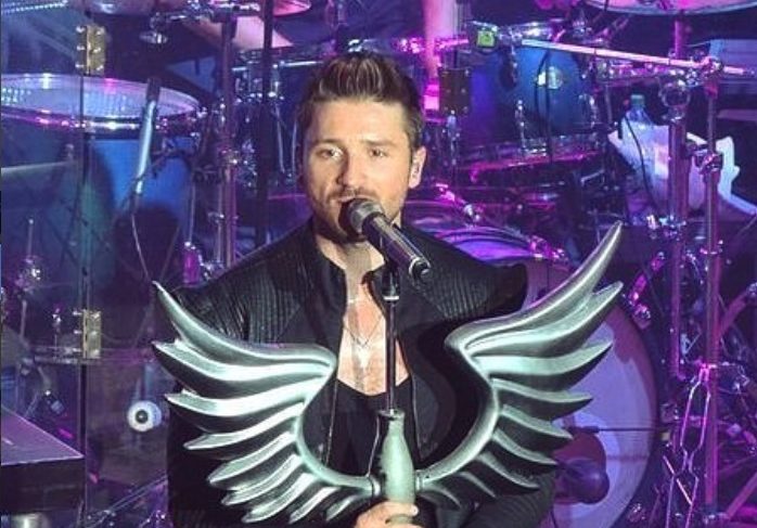 Сергей Лазарев привёз в Рыбинск шоу “The Best” и собрал полный зал