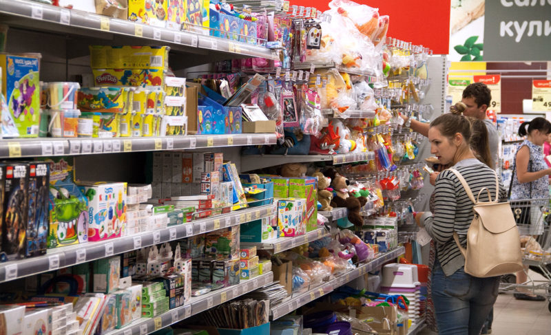 Норматив по торговым площадям в Рыбинске превышен в два с половиной раза. Но участки под магазины всё ещё есть