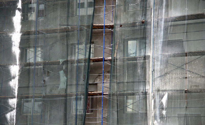 Суд взыскал с экс-директора регионального фонда капремонта 4,8 миллиона рублей