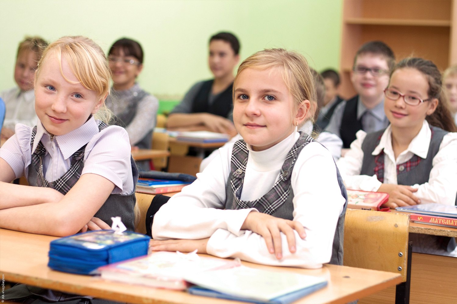 Школа повышение грамотности. В каком году появилась школа 11. Уберут ли иностранные языки из школы. В Новгород в каких школах будет два иностранных языка.