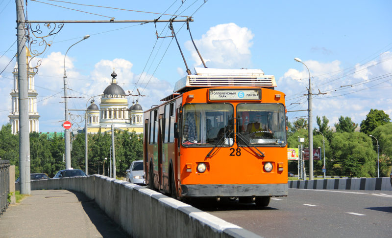 В Рыбинске транспорт изменит маршруты из-за аварийных работ на коллекторе