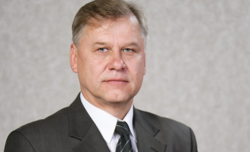 Депутат Скворцов досрочно сложил полномочия. То ли из-за проблем со здоровьем, то ли из-за письма губернатора