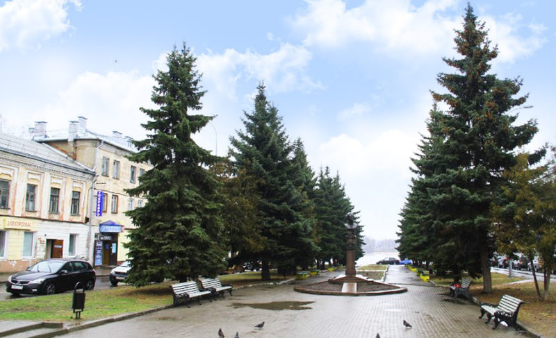 Пешком по Стоялой: улицу закрывают для движения транспорта. Пока на месяц