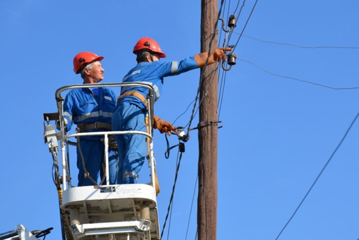 Ветер оставил без света десятки населённых пунктов под Рыбинском