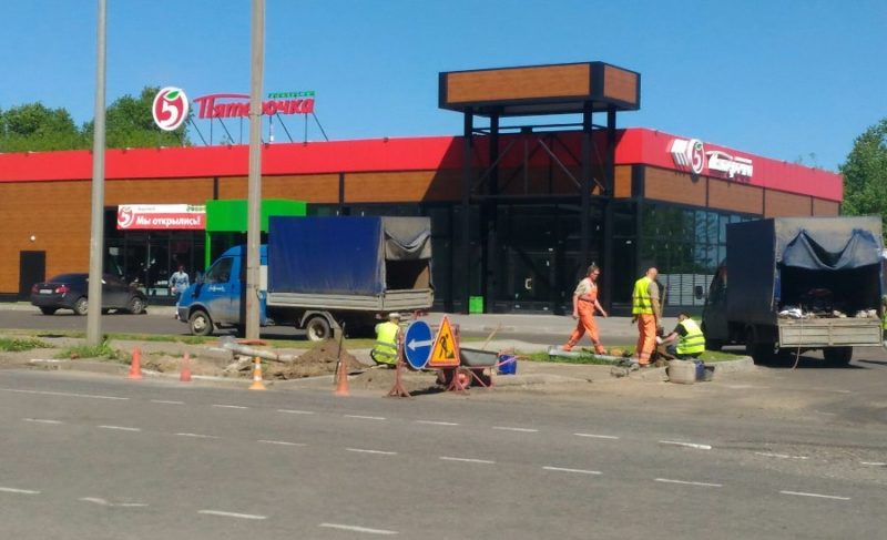 В Рыбинске начали установку нового светофора. С деньгами помог инвестор