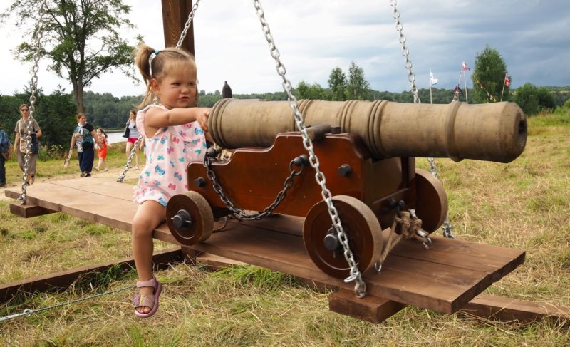 Орудийная палуба, школа юнг и флотская кухня: в Хопылёво прошёл патриотический фестиваль имени Фёдора Ушакова