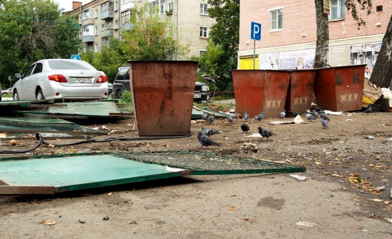 Мусорные баки убрали. Станет ли чище?