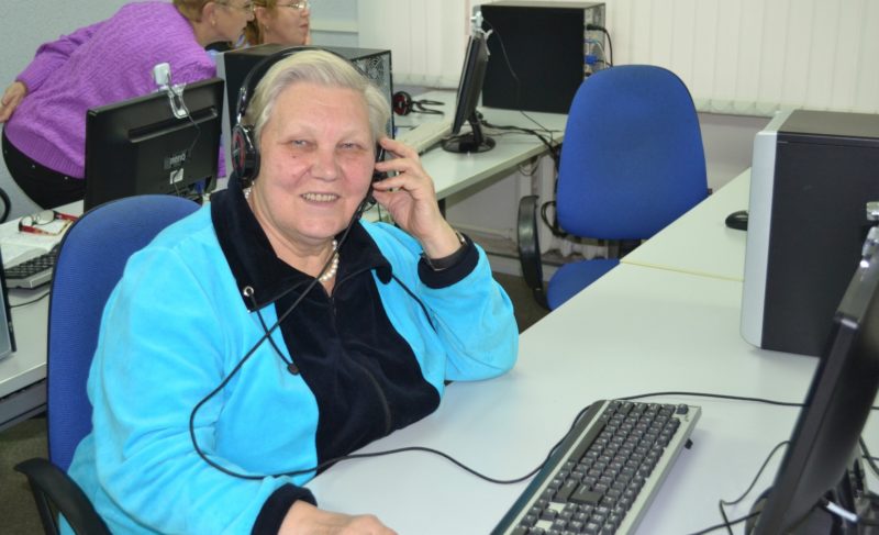 «Жить стали лучше: возможностей — море, но общей цели нет». Учитель Ася Шахомирова о себе, о профессии, о жизни