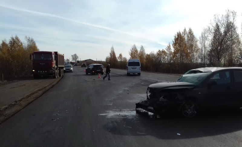 Тройное ДТП на Окружной: есть пострадавшие