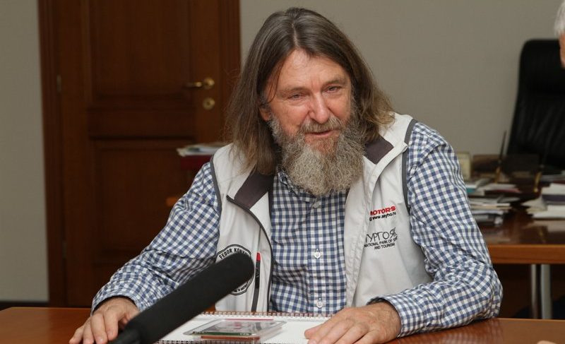 Конюхов посетил «Вымпел». В проект яхты для рекорда внесли изменения