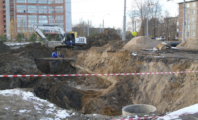 «Бригады работают без выходных». Когда откроют движение на Расторгуева?