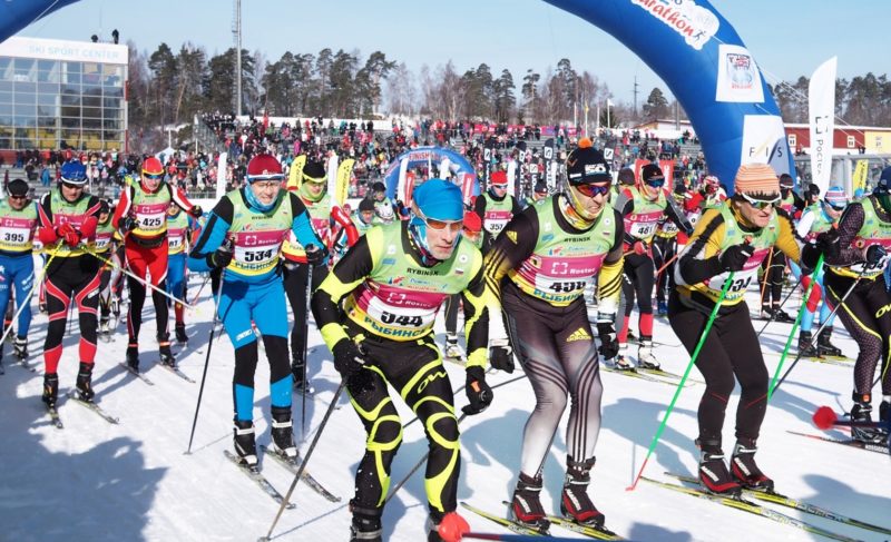 Вход — по браслетам и насыщенная программа. Всё самое важное о XVI Дёминском марафоне