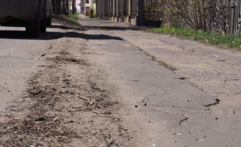 Месячник превратился в полуторамесячник. В Рыбинске продлили весеннюю уборку улиц