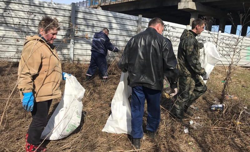 Сотни кубометров мусора: как прошёл общегородской субботник