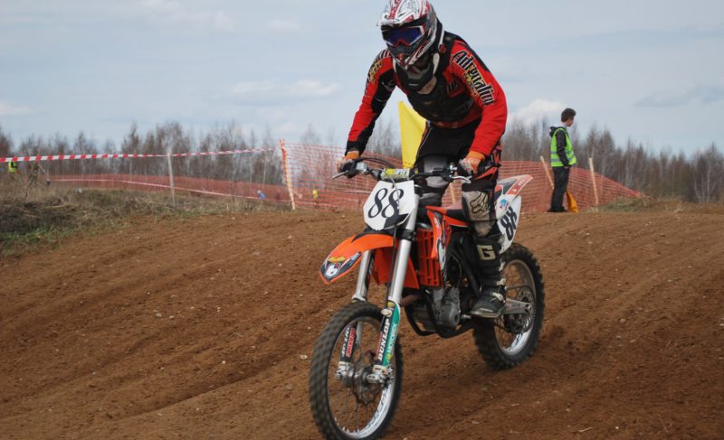 Старт сезона: под Рыбинском пройдёт мотокросс. Организаторы приглашают флаг-маршалов