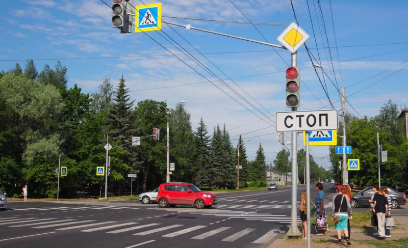 На трёх рыбинских перекрёстках появились диагональные переходы