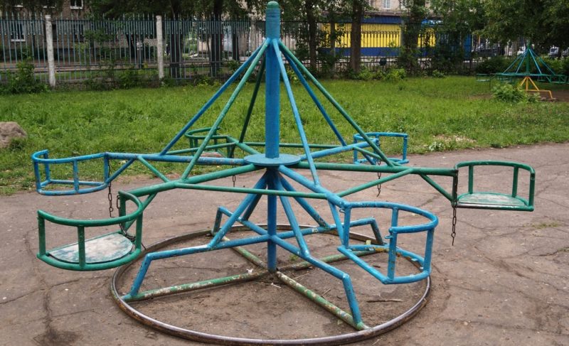 Готовимся к самоизоляции? В Рыбинске запретили посещать детские площадки и парки