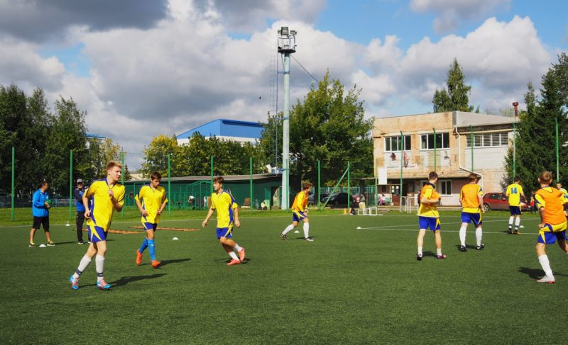 «Поколение сейчас особенное». Тренеры «Шинника» провели мастер-класс для рыбинских футболистов