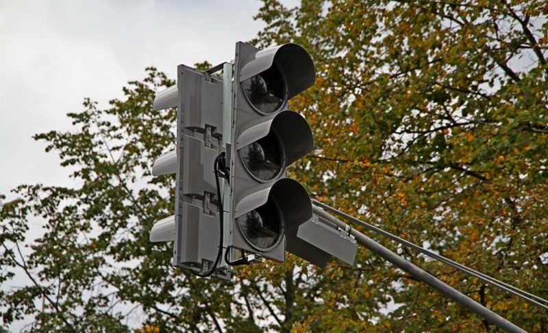 Плюс три светофора на Герцена. Их устанавливают в рамках ремонта дороги