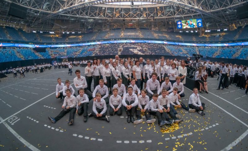 День гимна: «Соколята» стали участниками мирового рекорда