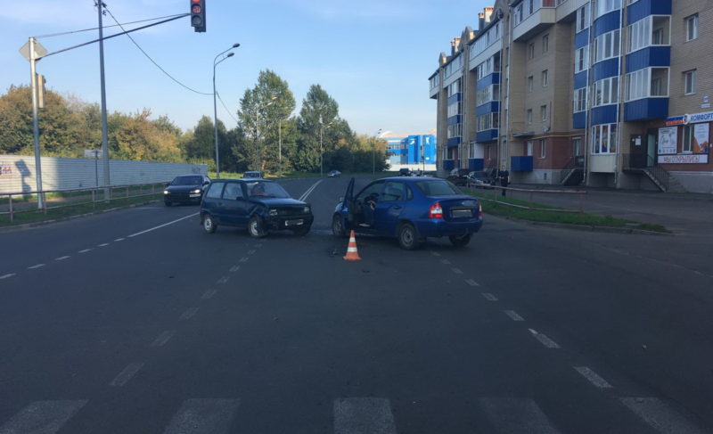 Сбитый подросток и два столкновения. Есть пострадавшие