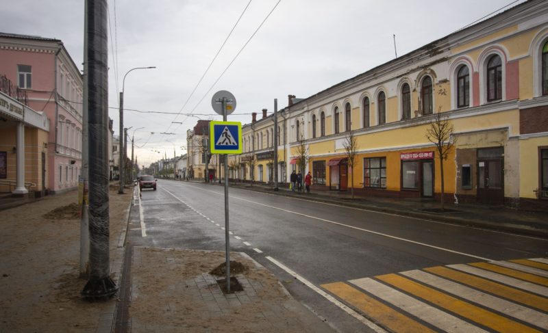 В историческом центре Рыбинска устанавливают мини-знаки. Почему сделали такой выбор?