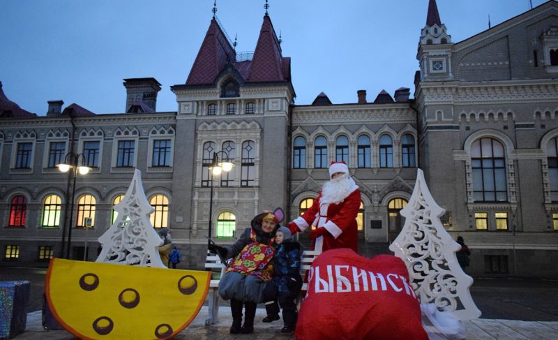 «НаШествие дедов морозов — 2022»: программа, площадки, ограничение движения