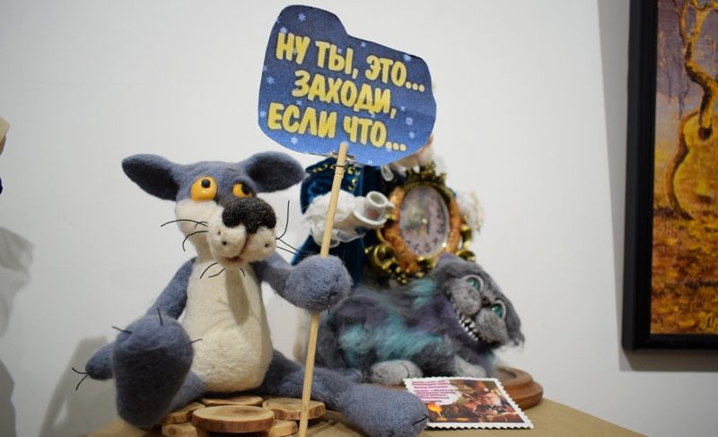 «Маленький принц»: в музее-заповеднике открылась выставка авторских кукол