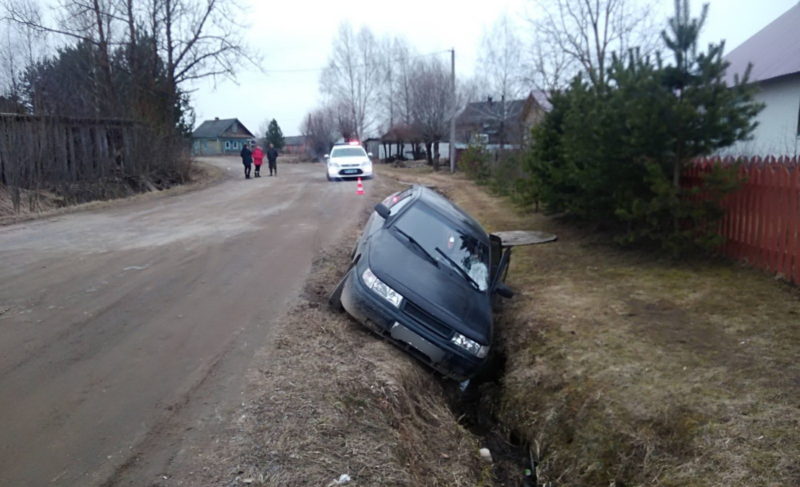 Двое рыбинцев попали под колёса автомобилей