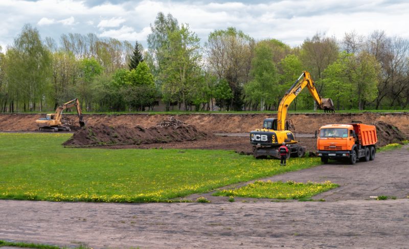 Контроль за реконструкцией стадиона: цена упала в 620 раз