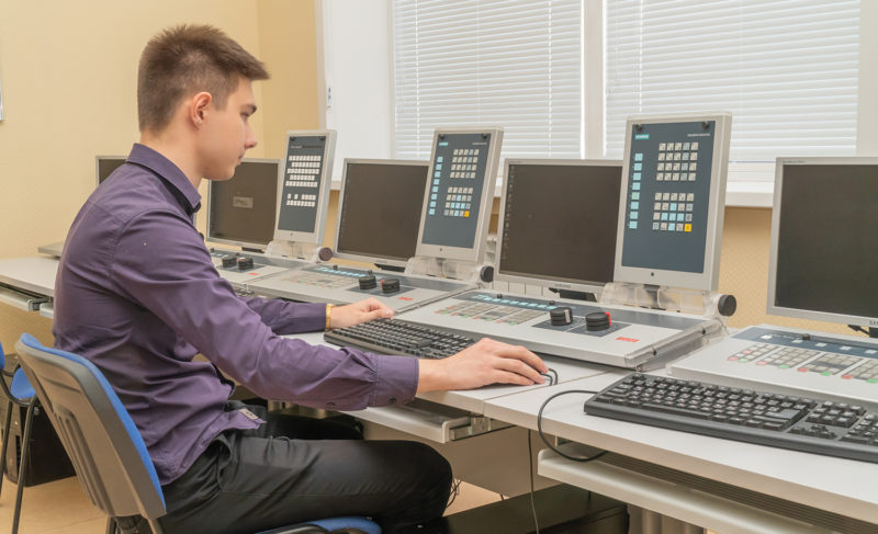 «Наша ставка на рыбинских ребят». Как «ОДК — Сатурн» участвует в подготовке кадров будущего