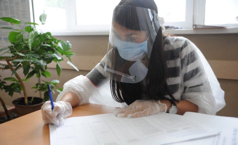 Голосование по поправкам в Конституцию: избирательные участки начали работу