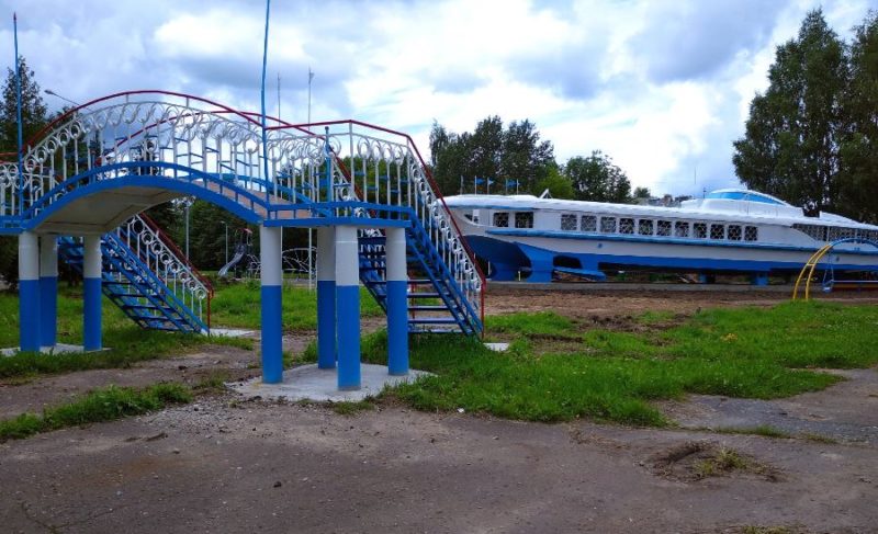 В Переборском парке работают два подрядчика. Как идут работы?