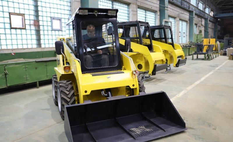 Дмитрий Миронов: в Рыбинске будут производить мини-погрузчики