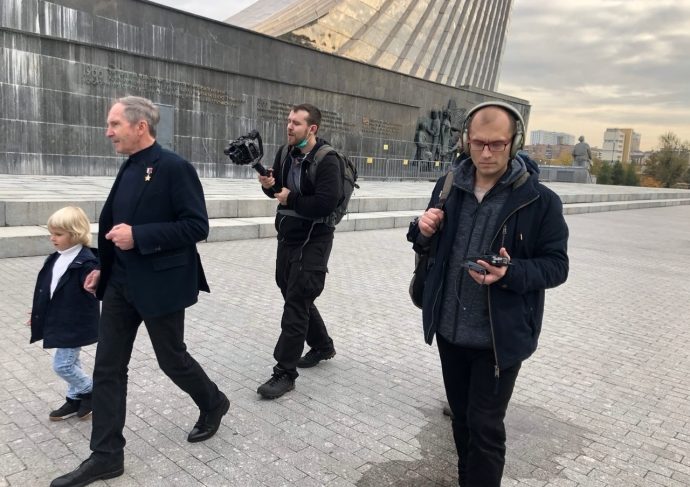 В кадре с космонавтом: Мирон Проворов из Рыбинска стал «напарником» Валерия Токарева