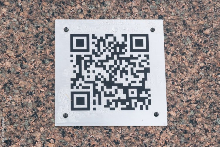 Qr код на памятнике как и зачем