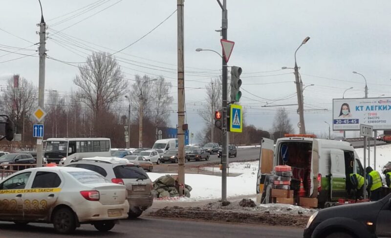 Режим работы светофора на 9 Мая изменили. Комментарий подрядчика