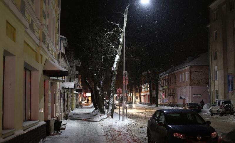 Да будет свет! За уличное освещение в Рыбинске отвечает новый подрядчик